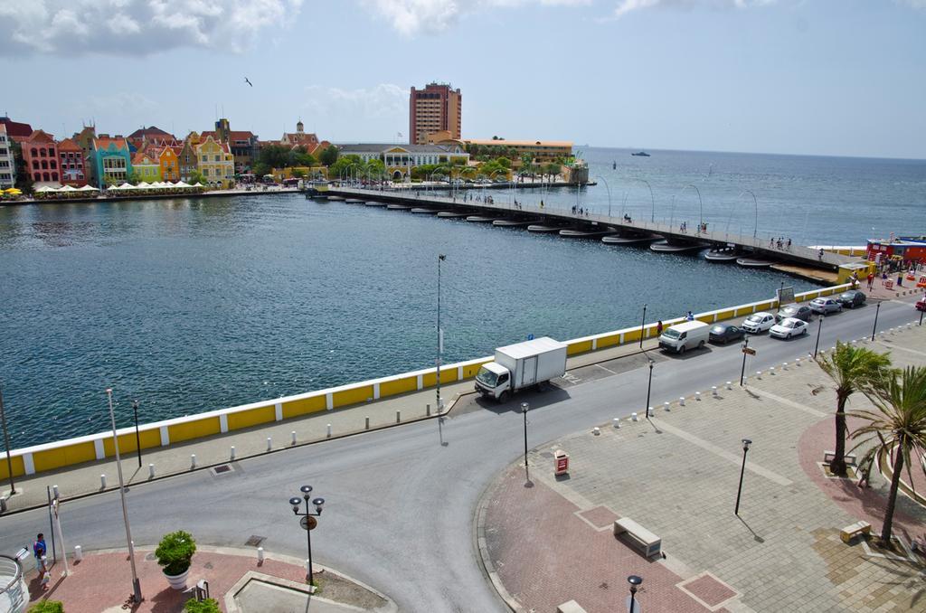 Otrobanda Hotel Willemstad Bagian luar foto