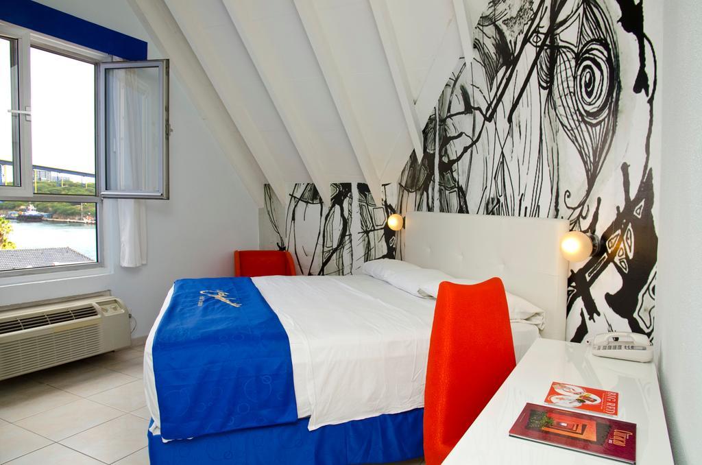 Otrobanda Hotel Willemstad Bagian luar foto